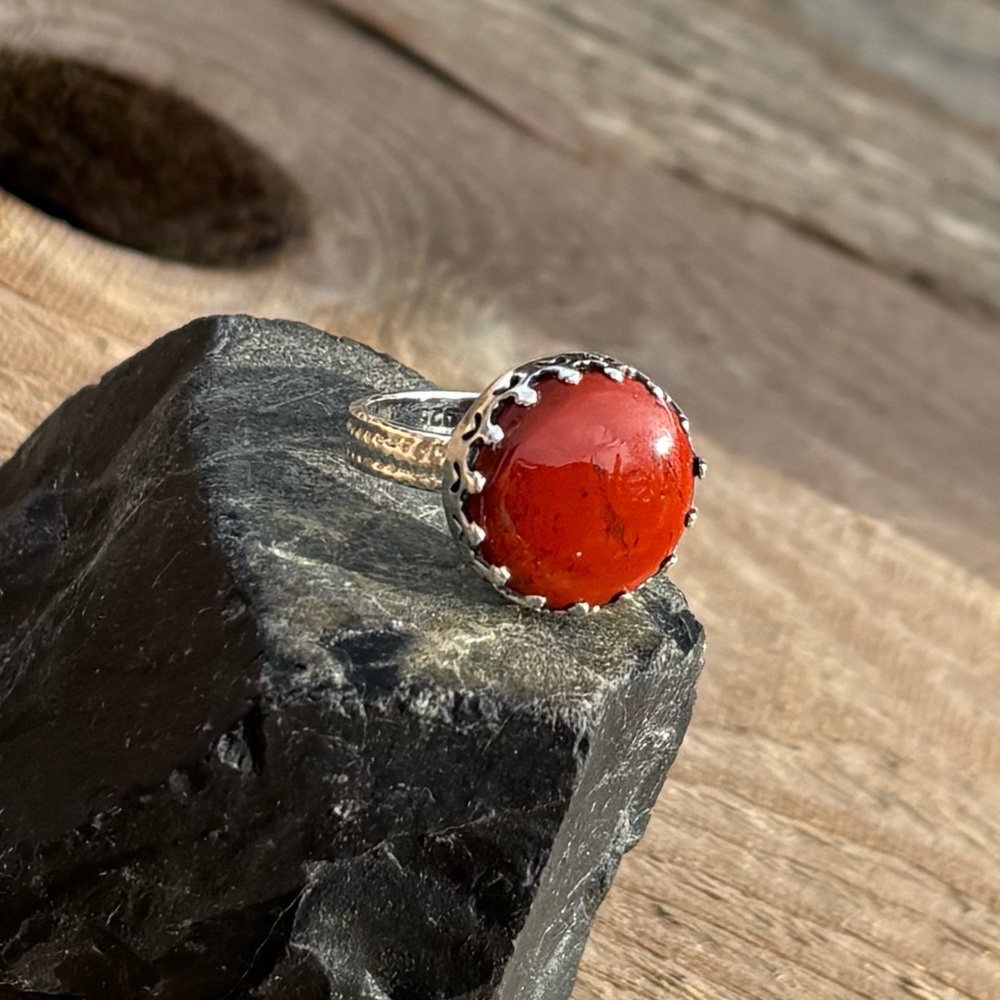 Red Moss Agate Ring - Picture 12 of 12